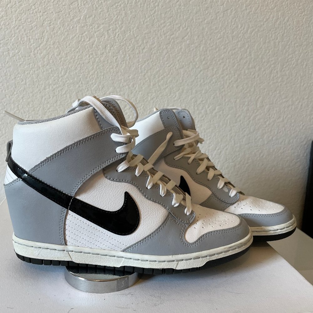 NIKE HIGH HEEL SNEAKERS 9